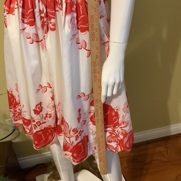 Twenty One Size Small pink floral strapless dress with bubble hemline - Picture 8 of 9